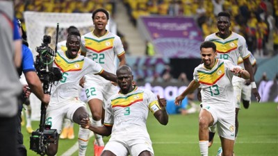 اليوم العاشر من مونديال قطر 2022.. تأهل السنغال وهولندا وإنجلترا والولايات المتحدة الأمريكية إلى ثمن النهاية