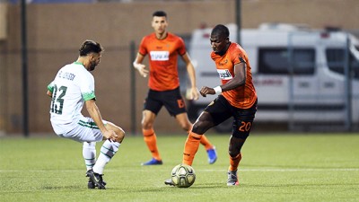 نهضة بركان يتفوق على مضيفه رجاء بني ملال 1-0 ويرتقي للمركز الثاني 'مؤجل الدورة ال26'