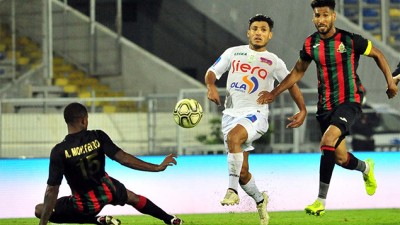فريق الرجاء البيضاوي يحرز اللقب بعد فوزه على الجيش الملكي 2-1