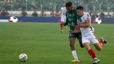 فريق الرجاء الرياضي يتعادل مع ضيفه المغرب التطواني (1-1)