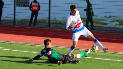 نهضة الزمامرة يفوز بميدانه على يوسفية برشيد بثلاثة أهداف لهدفين