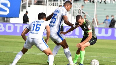 فريق الدفاع الحسني الجديدي يفوز خارج ميدانه على سريع وادي زم (1-0)