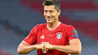 البولوني روبرت ليفاندوفسكي يتوج بجائزة أفضل لاعب لسنة 2020 (فيفا)