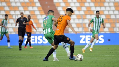 La Renaissance de Berkane surclasse le Mouloudia d'Oujda (3-1) 'Botola Pro D1 (20è journée/mise à jour)'