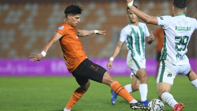 التعادل الإيجابي (3-3) يحسم مواجهة نهضة بركان مع ضيفه أولمبيك خريبكة