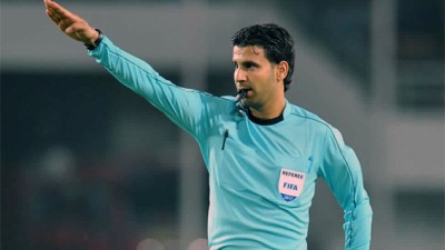 CAN-2021.. l'arbitre tunisien Sadok Selmi dirigera Maroc-Comores