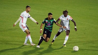 Victoire du Youssoufia Berrechid en déplacement chez le Chabab Mohammedia (1-0) 'Botola Pro D1 "Inwi" (13è journée)'