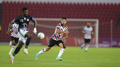فريق شباب المحمدية يفوز على ضيفه حسنية أكادير 2-0