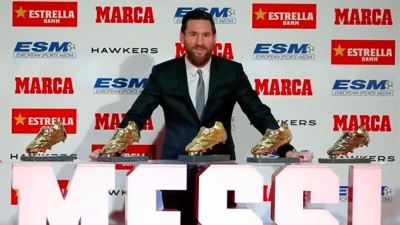 Lionel Messi reçoit son 5ème Soulier d'Or Européen