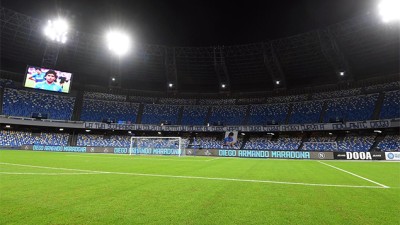 Le San Paolo rebaptisé "Diego Armando Maradona"