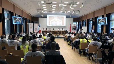 حفل استقبال بباريس على شرف المشاركين في الطواف الدولي للدراجات النارية المسيرة الخضراء