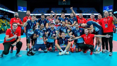 CAN de Volleyball/ Hommes.. la Tunisie renverse l'Egypte et rejoint le Cameroun en finale
