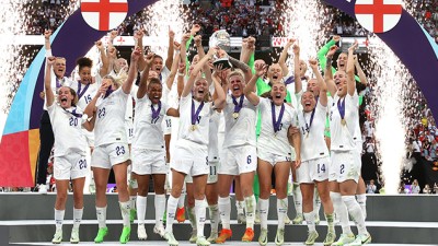 كأس أوربا لكرة القدم للسيدات.. المنتخب الإنجليزي يحرز اللقب بفوزه على نظيره الألماني (2-1)