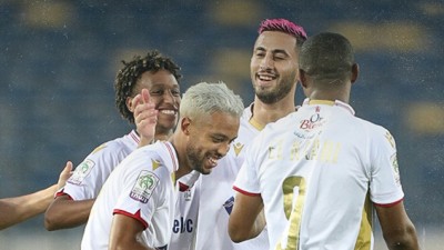 الوداد الرياضي يتفوق على ضيفه الجيش الملكي (2-0) و يتوج رسميا باللقب 'البطولة الوطنية الاحترافية (الدورة 30 و الاخيرة)'