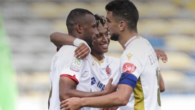 الوداد الرياضي يتفوق على ضيفه الدفاع الحسني الجديدي (4-2) 'البطولة الوطنية الاحترافية (مؤجل الدورة ال17)'