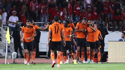 كأس السوبر الافريقي (2022).. فريق نهضة بركان يحرز أول لقب له عقب تفوقه على الوداد الرياضي (2-0)