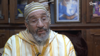مسرح الأولى : ﺃﺣﻤﺪ ﺍﻟﺸﺤﻴﻤﺔ ، ﺍﻟﻔﻨﺎﻥ ﺍﻟﻤﺨﻀﺮﻡ - مسرح الأولى