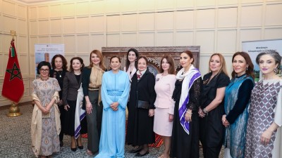 باكو - آذربيجان ..صاحبة السمو الملكي الأميرة لالة حسناء تقيم حفل شاي على شرف شخصيات نسائية
