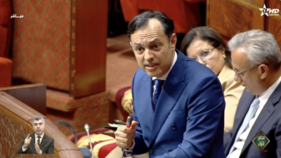 - - Parlement