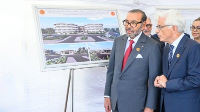 جلالة الملك يعطي انطلاقة أشغال إنجاز مشروع تضامني لإعادة التأهيل النفسي والاجتماعي