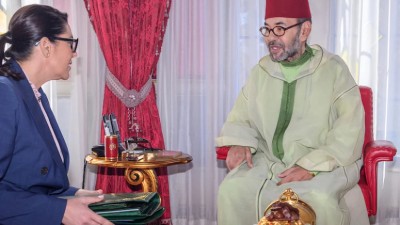 بلاغ الديوان الملكي: جلالة الملك يستقبل فاطمة الزهراء المنصوري المكلفة بتشكيل الحكومة الجديدة